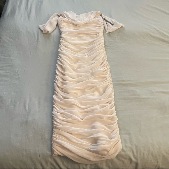 House of CB London Ivory Carlotta Dress - Picture 9 of 11